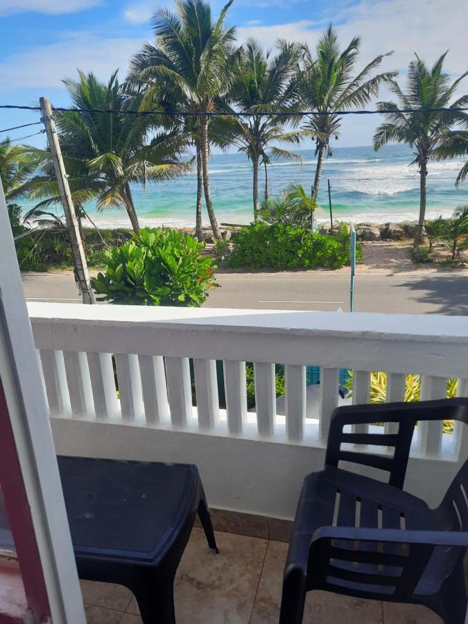 White Surfing Beach Resort Unawatuna Εξωτερικό φωτογραφία